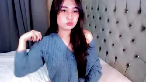 Snapshot of franchesca_fucks chatting on 02-23-25, 08:11 LOVE online show from 02-23-25, 08:11