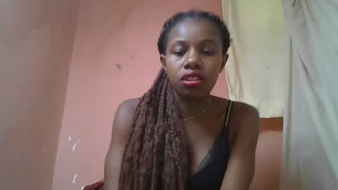 Snapshot of franciefrancie chatting on 03-11-25, 06:00 francilla online show from 03-11-25, 06:00