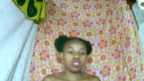 Snapshot of franciefrancie chatting on 10-29-25, 11:06 francilla online show from 10-29-25, 11:06