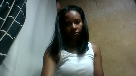 Snapshot of francine1507 chatting on 05-05-26, 07:05 francine1507 online show from 05-05-26, 07:05