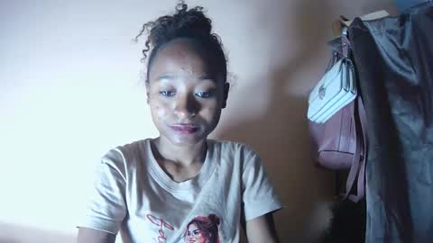 francine925426 online show from 10-26-25, 03:51