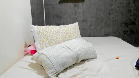 Snapshot of franco_demons_ chatting on 12-10-24, 01:33 Franco online show from 12-10-24, 01:33