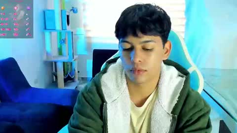 Snapshot of franco_rizzo01 chatting on 10-02-25, 09:44 frank online show from 10-02-25, 09:44