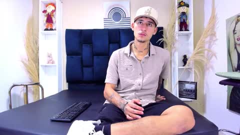 Snapshot of franco_roux chatting on 02-19-26, 11:28 Franco online show from 02-19-26, 11:28