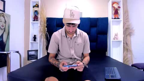 Snapshot of franco_roux chatting on 02-25-26, 11:31 Franco online show from 02-25-26, 11:31