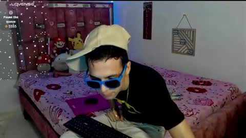 Snapshot of franco_taylor chatting on 07-22-26, 05:21 Franco taylor online show from 07-22-26, 05:21