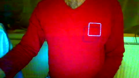 Snapshot of frank84848 chatting on 01-05-25, 01:35 Frank online show from 01-05-25, 01:35