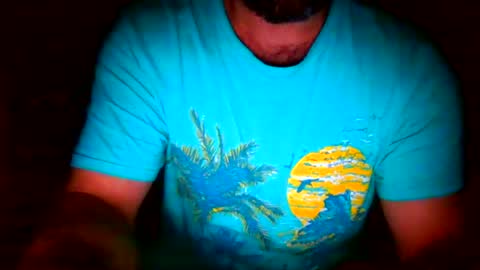 Snapshot of frank84848 chatting on 02-08-25, 01:00 Frank online show from 02-08-25, 01:00