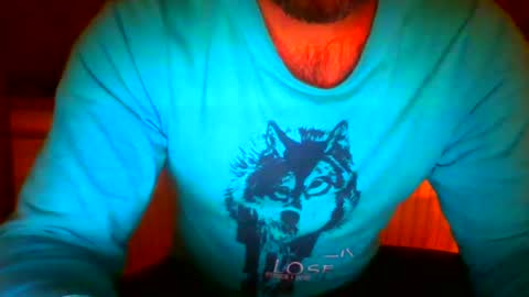 Snapshot of frank84848 chatting on 02-16-25, 09:38 Frank online show from 02-16-25, 09:38