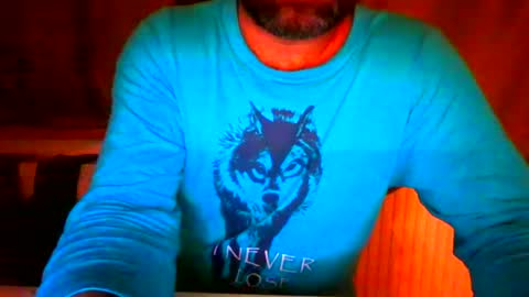 Snapshot of frank84848 chatting on 02-27-25, 10:09 Frank online show from 02-27-25, 10:09