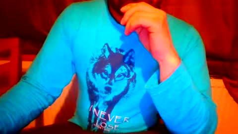 Snapshot of frank84848 chatting on 03-06-25, 08:48 Frank online show from 03-06-25, 08:48