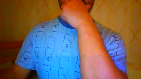 Snapshot of frank84848 chatting on 10-05-25, 07:56 Frank online show from 10-05-25, 07:56