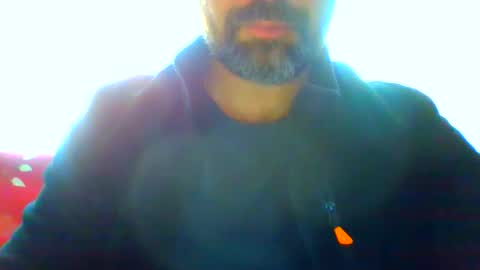 Snapshot of frank84848 chatting on 05-18-26, 03:07 Frank online show from 05-18-26, 03:07