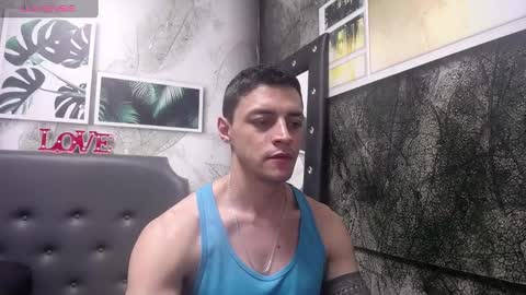 Snapshot of frank_millers chatting on 02-06-25, 06:13 Frank online show from 02-06-25, 06:13