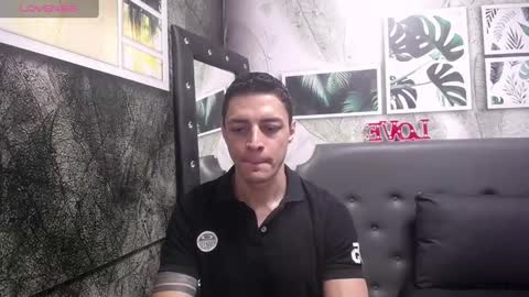 Snapshot of frank_millers chatting on 02-11-25, 06:33 Frank online show from 02-11-25, 06:33