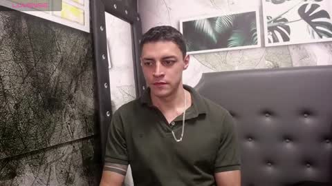 Snapshot of frank_millers chatting on 02-28-25, 12:10 Frank online show from 02-28-25, 12:10