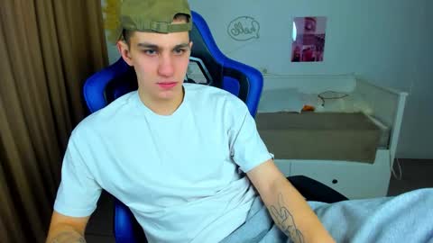 Frank online show from 03-06-26, 05:59