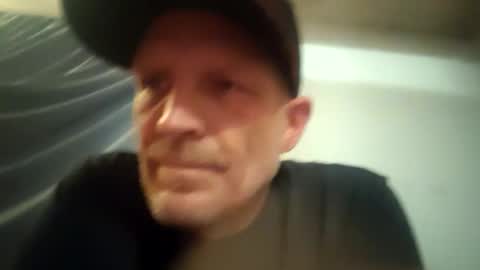 Famous Blue Eyes online show from 05-04-26, 03:13