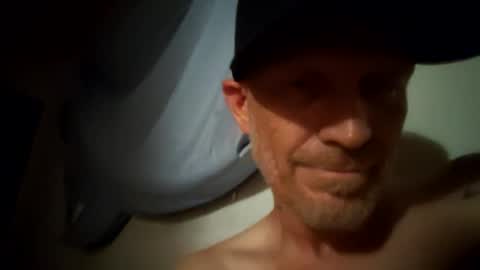 Famous Blue Eyes online show from 06-18-26, 08:14