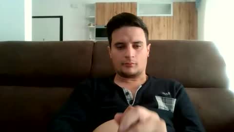 Snapshot of fraromeo2 chatting on 11-28-25, 01:47 fraromeo2 online show from 11-28-25, 01:47