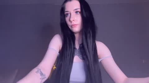 Snapshot of frau_basted chatting on 02-15-25, 11:36 mistress Bastet and mintcola online show from 02-15-25, 11:36