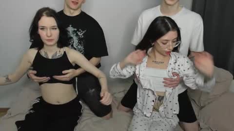 Snapshot of frau_basted chatting on 03-23-26, 07:40 mistress Bastet and mintcola online show from 03-23-26, 07:40