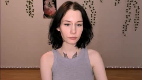 Snapshot of frau_basted chatting on 03-26-26, 05:07 mistress Bastet and mintcola online show from 03-26-26, 05:07