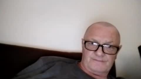 Wolfi online show from 01-19-26, 09:57