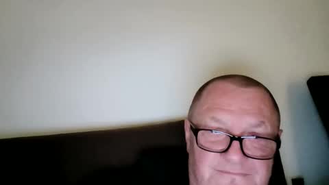 Wolfi online show from 05-20-26, 06:30