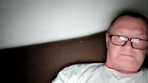 Snapshot of frauenfeind1 chatting on 06-05-26, 07:58 Wolfi online show from 06-05-26, 07:58