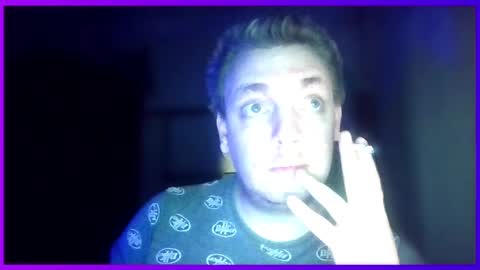 Snapshot of freak_azoid chatting on 02-06-25, 12:33 freak_azoid online show from 02-06-25, 12:33