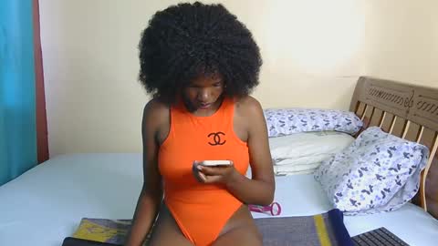 Nessa-Independent model online show from 12-29-24, 02:10