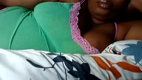 Snapshot of freaky08 chatting on 12-08-24, 07:43 freaky08 online show from 12-08-24, 07:43