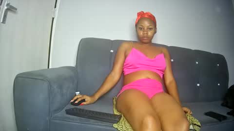 freakyLucy online show from 12-15-24, 04:51