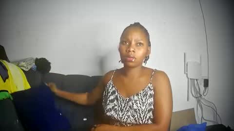 freakyLucy online show from 01-24-25, 09:17