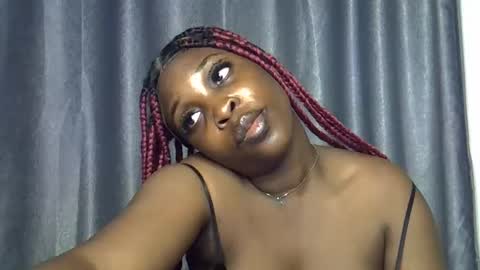 Snapshot of freaky_brula chatting on 09-21-25, 09:49 freaky brula online show from 09-21-25, 09:49