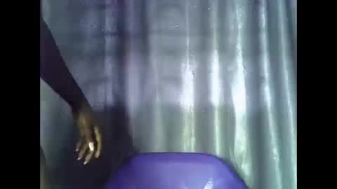 Snapshot of freaky_brula chatting on 10-28-25, 10:08 freaky brula online show from 10-28-25, 10:08