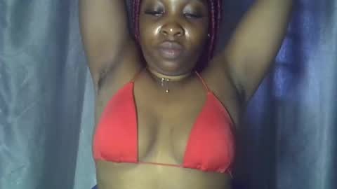 Snapshot of freaky_brula chatting on 11-17-25, 07:25 freaky brula online show from 11-17-25, 07:25