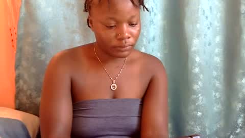 freaky_dolly online show from 01-06-25, 12:24