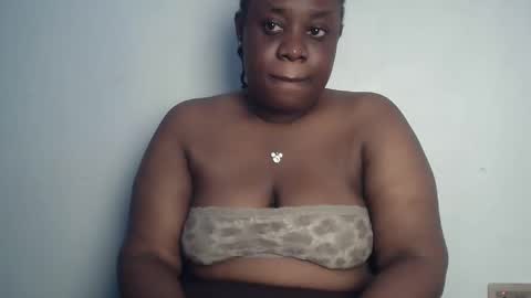 freaky slut5 online show from 10-21-25, 04:46