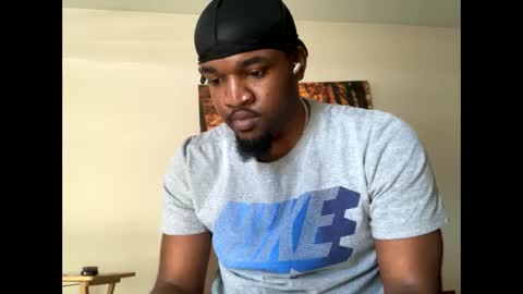 Snapshot of freakybubba chatting on 01-01-25, 06:38 Freakybubba online show from 01-01-25, 06:38