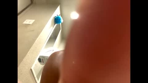 Snapshot of freakybubba chatting on 01-11-25, 05:18 Freakybubba online show from 01-11-25, 05:18