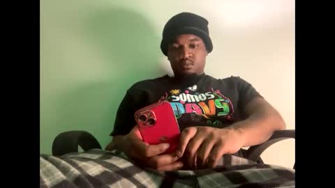 Snapshot of freakybubba chatting on 01-23-25, 09:39 Freakybubba online show from 01-23-25, 09:39