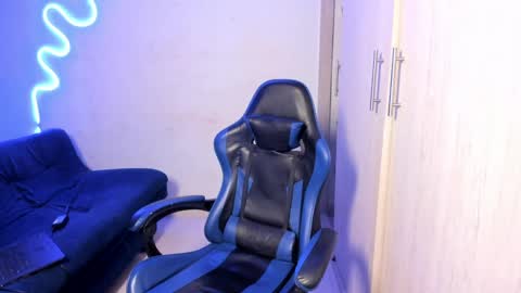 valeria online show from 04-11-26, 05:56