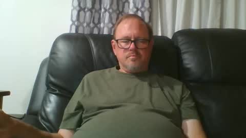 Snapshot of freddieknuck chatting on 04-24-26, 06:38 Just Fred online show from 04-24-26, 06:38