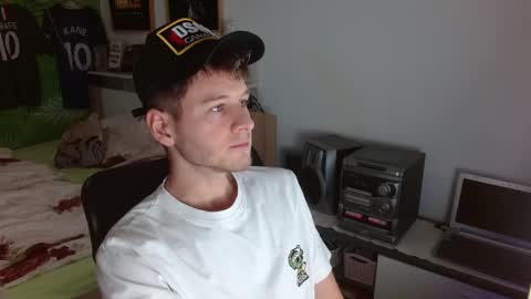 Frederick Perin online show from 03-18-26, 02:31