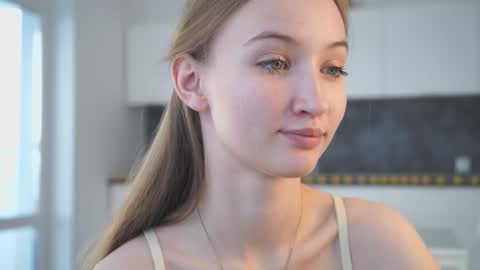 Snapshot of fredericabledsoe chatting on 10-25-25, 09:06 Amy online show from 10-25-25, 09:06