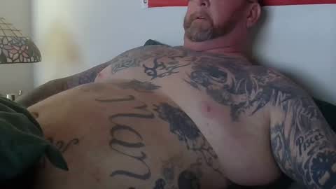 Snapshot of freebird739 chatting on 12-15-24, 01:32 Freebird739 online show from 12-15-24, 01:32