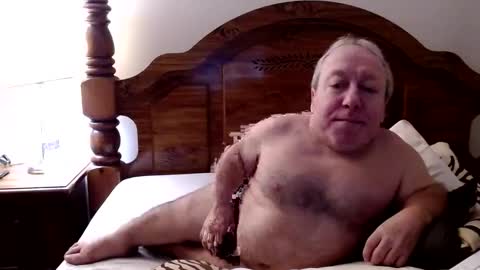 Snapshot of freemysoul4748 chatting on 04-25-26, 06:49 Cute Lil Man online show from 04-25-26, 06:49