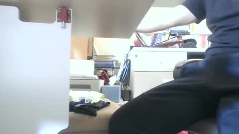 Snapshot of freeuptopia2 chatting on 01-03-25, 03:22 K-Dick online show from 01-03-25, 03:22